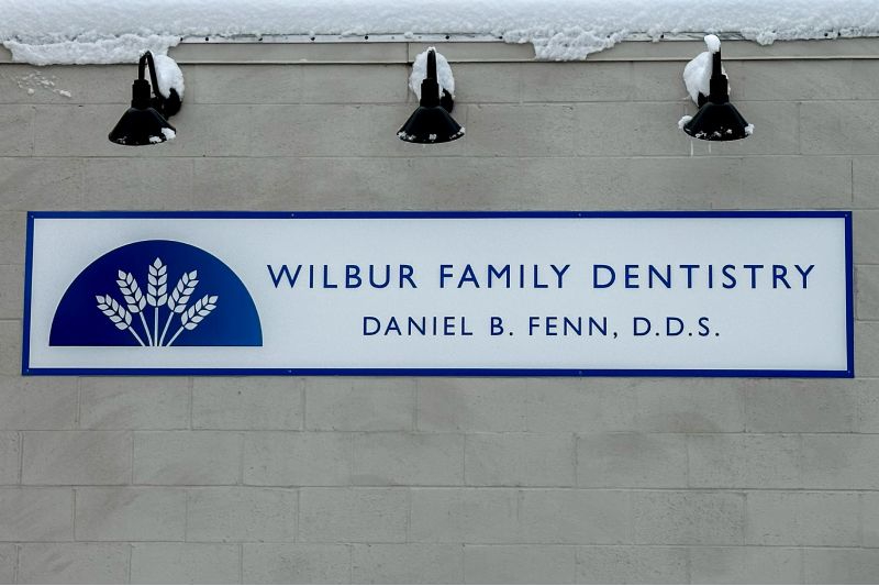 Dentist in Wilbur